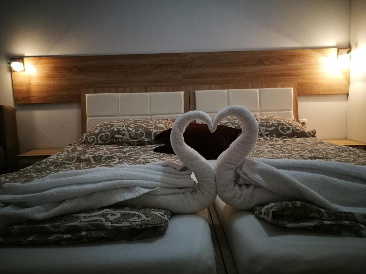 Rooms Aracic Slavonski Brod Buitenkant foto